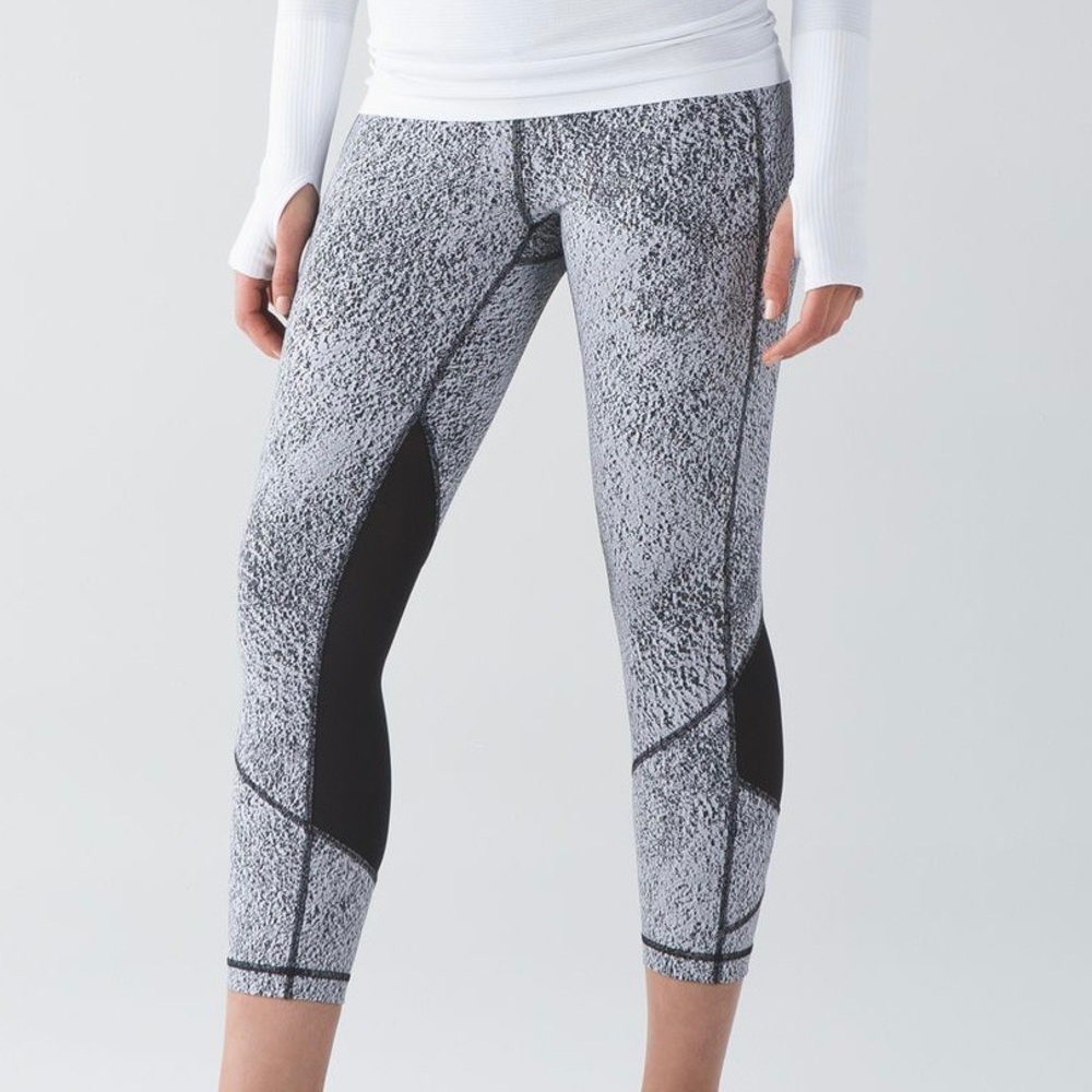 EUC Lululemon Pace Rival Legging Size 4
